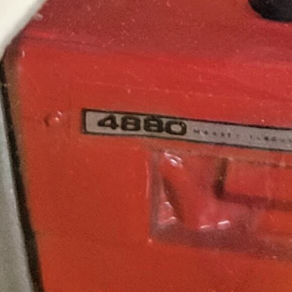 Vtg Ertl 1/64 scale Massey Ferguson 4880 4wd articulating diecast tractor red - Picture 4 of 10